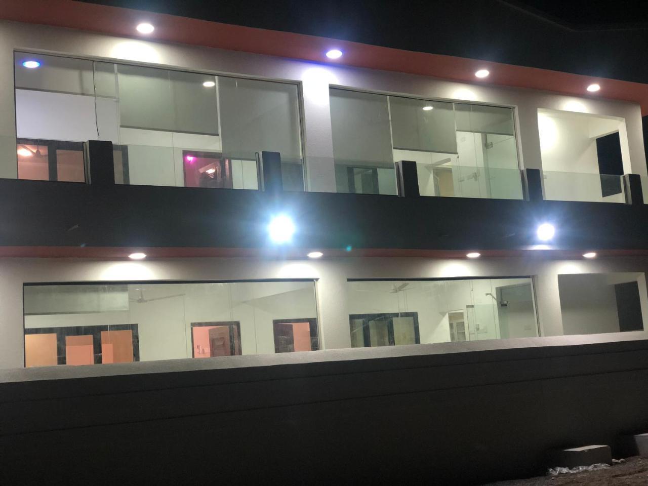Home X4 Al Wasil Exterior photo